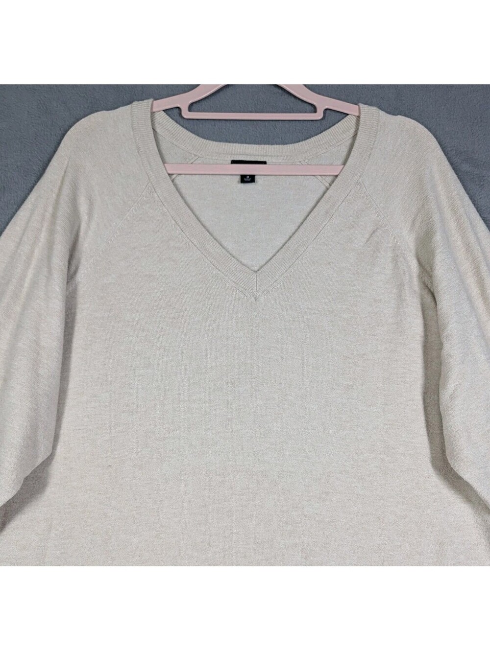 Torrid Womens Size 3 Ivory Cream V Neck Pullover Sweater Lightweight Knit 3XL